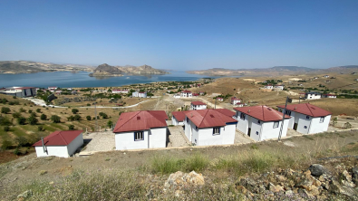 PERTEK BELEDİYESİNE AİT 10 KONUTUN SATIŞ İHALESİ